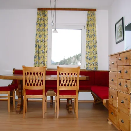 Almsonne Apartment